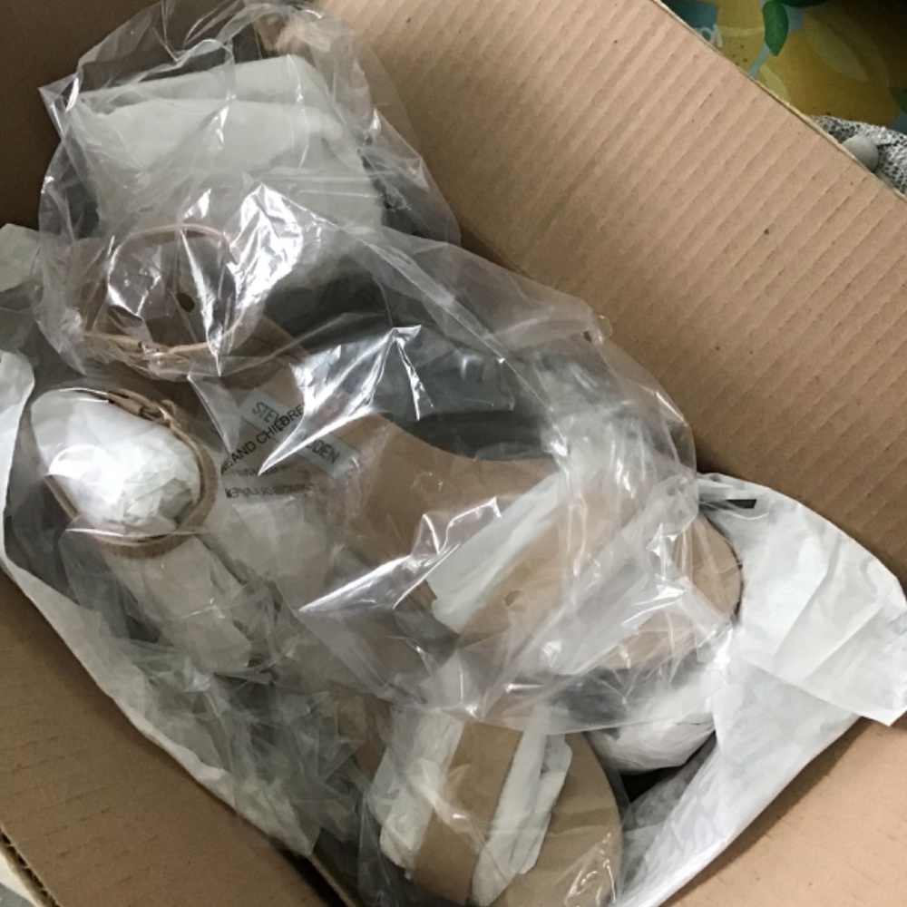 NIB Steve Madden Tan Block Heels NWT - image 2